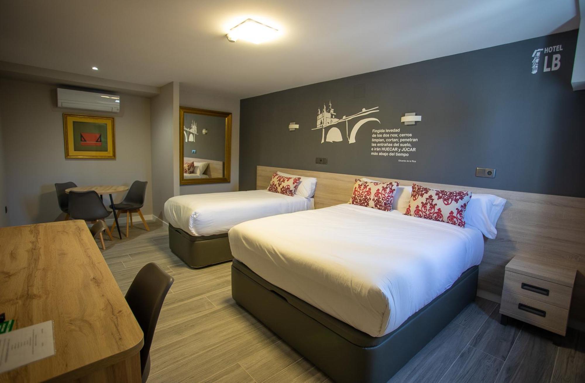 Hotel Lb Villa De Cuenca Cuenca  Eksteriør billede